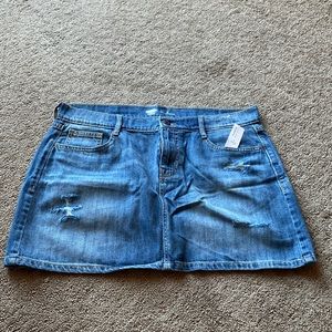Old navy denim skirt.